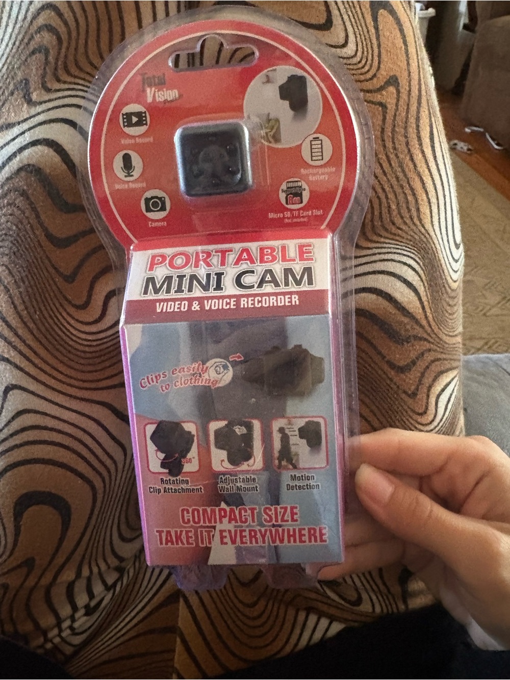 Portable Mini Cam Video & Voice Recorder - Pink Packaging
